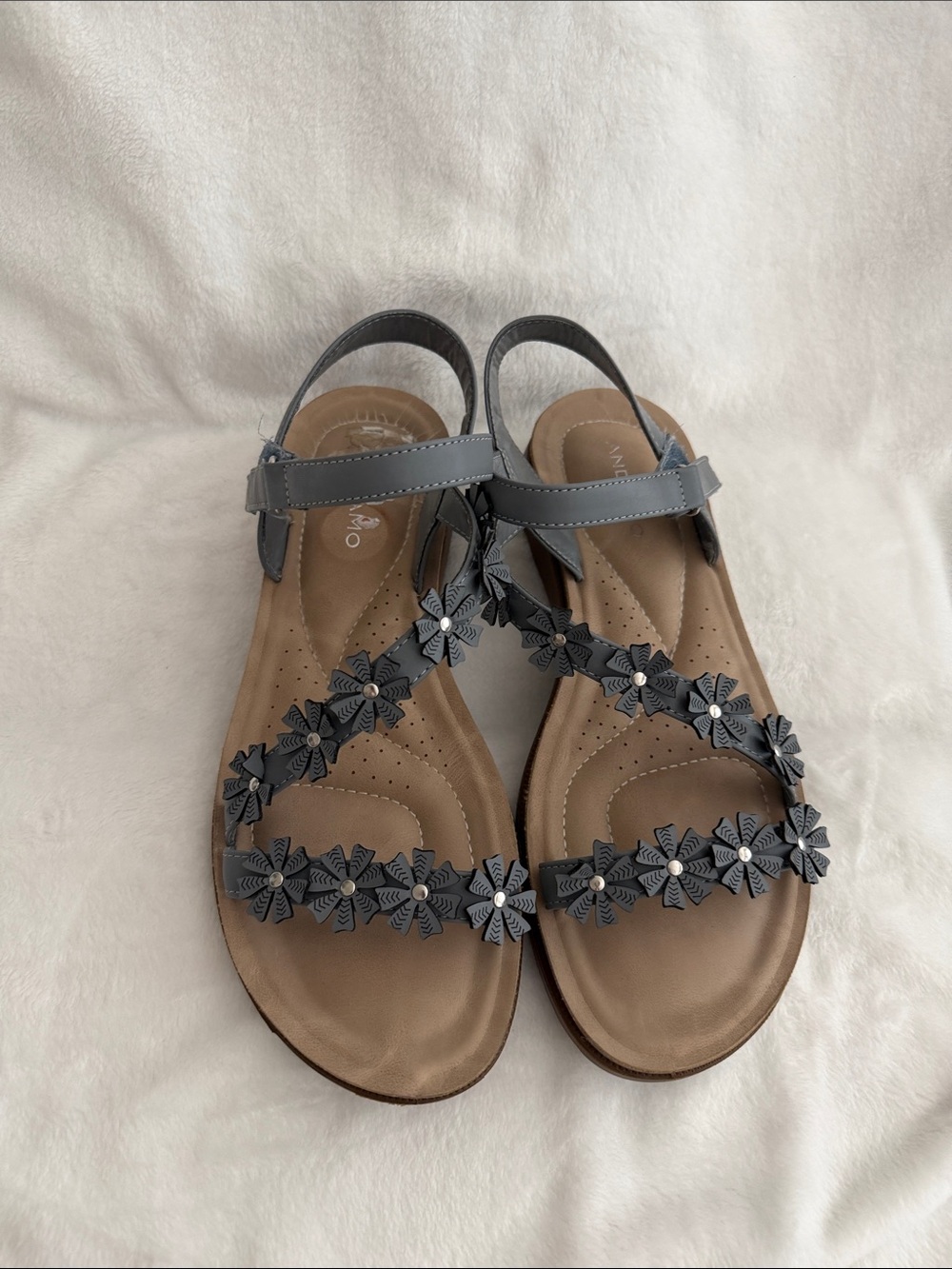 Women's Gray Floral T-Strap Slingback Sandals